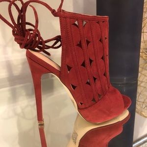 Brand new shoedazzle heels